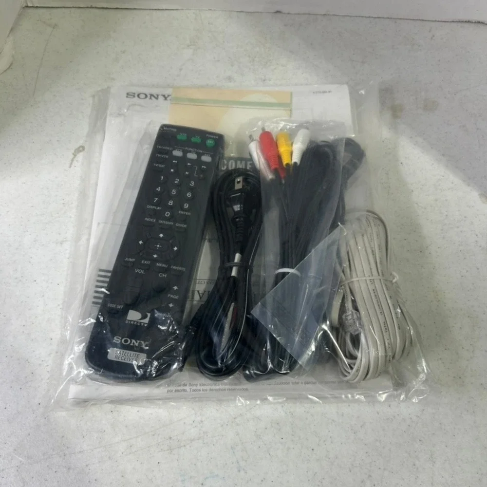 Sony RM-Y139 Satellite Receiver Remote Control Manual and Cable Accessory Kit